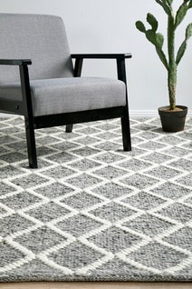 Rug Culture Huxley Large Grey & Off White Rug 280X190CM - HU-GREY-280190 hero image
