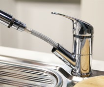 Oliveri MA4010 Essentials Pull-Out Tap hero image