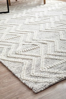 Rug Culture Maison Medium Off White & Black Rug 225X155CM - MSN-CLARA-225X155 hero image