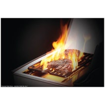 Napoleon Rogue XT 425 LPG Gas 3 Burner Grill with Infrared Side Burner RXT425SIBPK-1-AU hero image