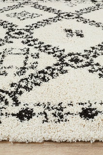 Rug Culture Saffron Extra Large White Rug 330X240CM - SAF-33-WHT-330X240 hero image