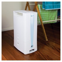 Ausclimate Cool Seasons 7L Desiccant Dehumidifier AU0700DD hero image