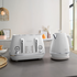 DeLonghi Distinta Moments Four Slice Toaster Sunshine White CTIN4003W image NaN