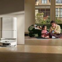 Dreame L40 Ultra VE Robot Vacuum Cleaner DRE-L40UVE hero image