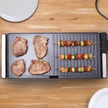 Westinghouse Non-Stick Portable Electric Grill WHEG01K hero image