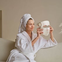 Dreame Chrona Photon Red Light Therapy Skincare Mask DRE-LEDM hero image