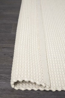 Rug Culture Skandi Large Natural White Rug 280X190CM - SKAN300WHI280X190 hero image