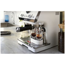 DeLonghi La Specialista Arte Evo Cold Brew Manual Coffee Machine White EC9255WI2 hero image