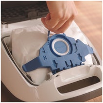 Miele GN HyClean Pure Dustbags XXL (16 Pack) 12498250 hero image