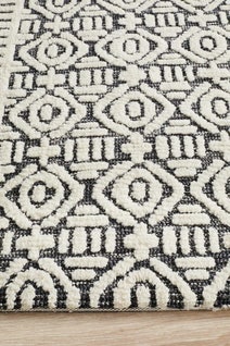 Rug Culture Levi Extra Large Ivory Rug 320X230CM - LEV-361-IVO-320X230 hero image