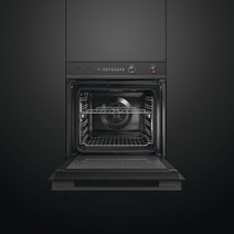 Fisher & Paykel 60cm Series 7 Pyrolytic Built-In Oven Black OB60SD9PB1 hero image