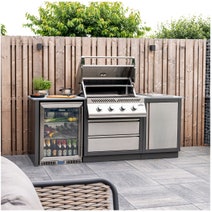 Napoleon 500 Series 32 Inch Built-In BBQ with Rear Burner BI32NSS-AU hero image