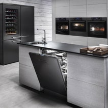 ASKO 60cm Pyrolytic Craft Built-In Oven-Black Steel OP8687B hero image