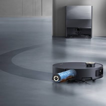 Dreame Aqua10 Roller Robot Vacuum and Mop DRE-AQUA10R hero image