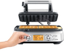 Breville BWM620 Smart Waffle Maker hero image