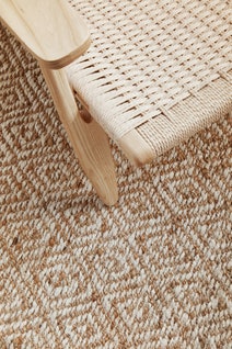 Rug Culture Nosa Large White & Natural Rug 280X190CM - NSA-444-NAT-280X190 hero image