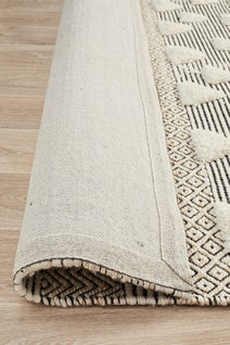 Rug Culture Miller Medium Ivory Rug 225X155CM - MIL-733-IVO-225X155 hero image