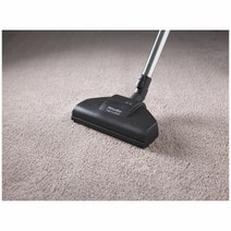 Miele 11071460 Complete C3 Cat & Dog Vacuum Cleaner hero image
