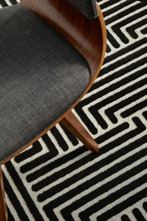 Rug Culture York Medium Black & Natural Rug 230X160CM - YRK-CIND-GLD-230X160 hero image