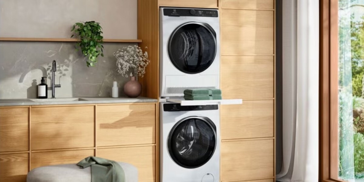 An Electrolux 900 Series 12kg Front Load Washing Machine with IntelliDose sold in Australia by Appliances Online with free delivery EWF1242R9WCS