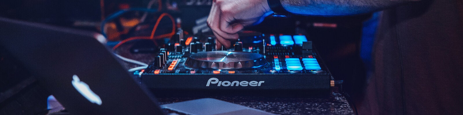 DJ 101